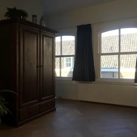 2 Bedroom Mansion * Амстердам
