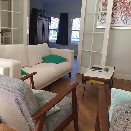 2 Bedroom Mansion Apartamento